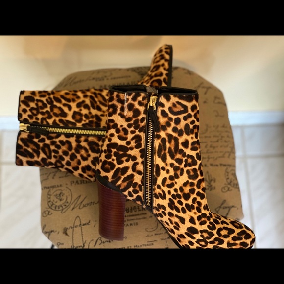 Katherine Kelly Jaymie Leopard Boot 7.5 NWT - Picture 3 of 9
